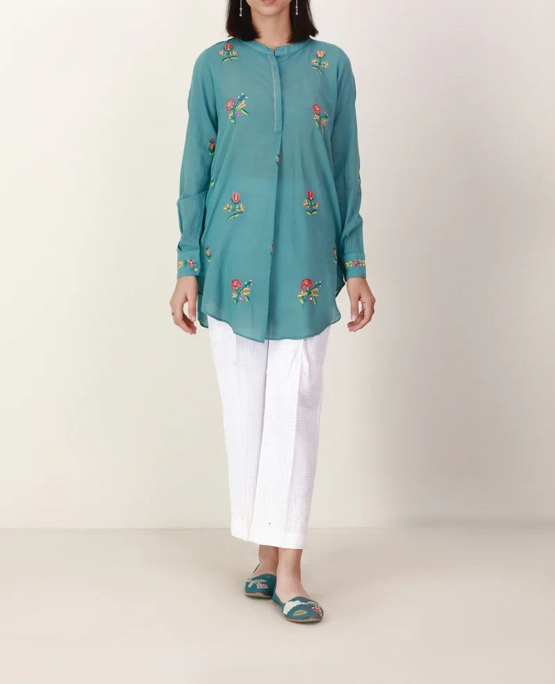 7 Stylish Ways to Give Your Kurti a Different Look